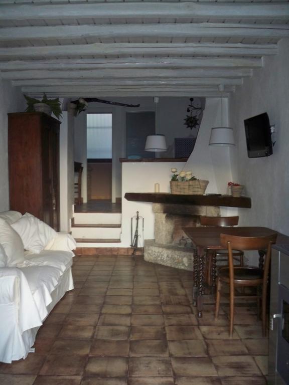 Rifugio Dei Tre Pini Guest House Castelmola Eksteriør bilde